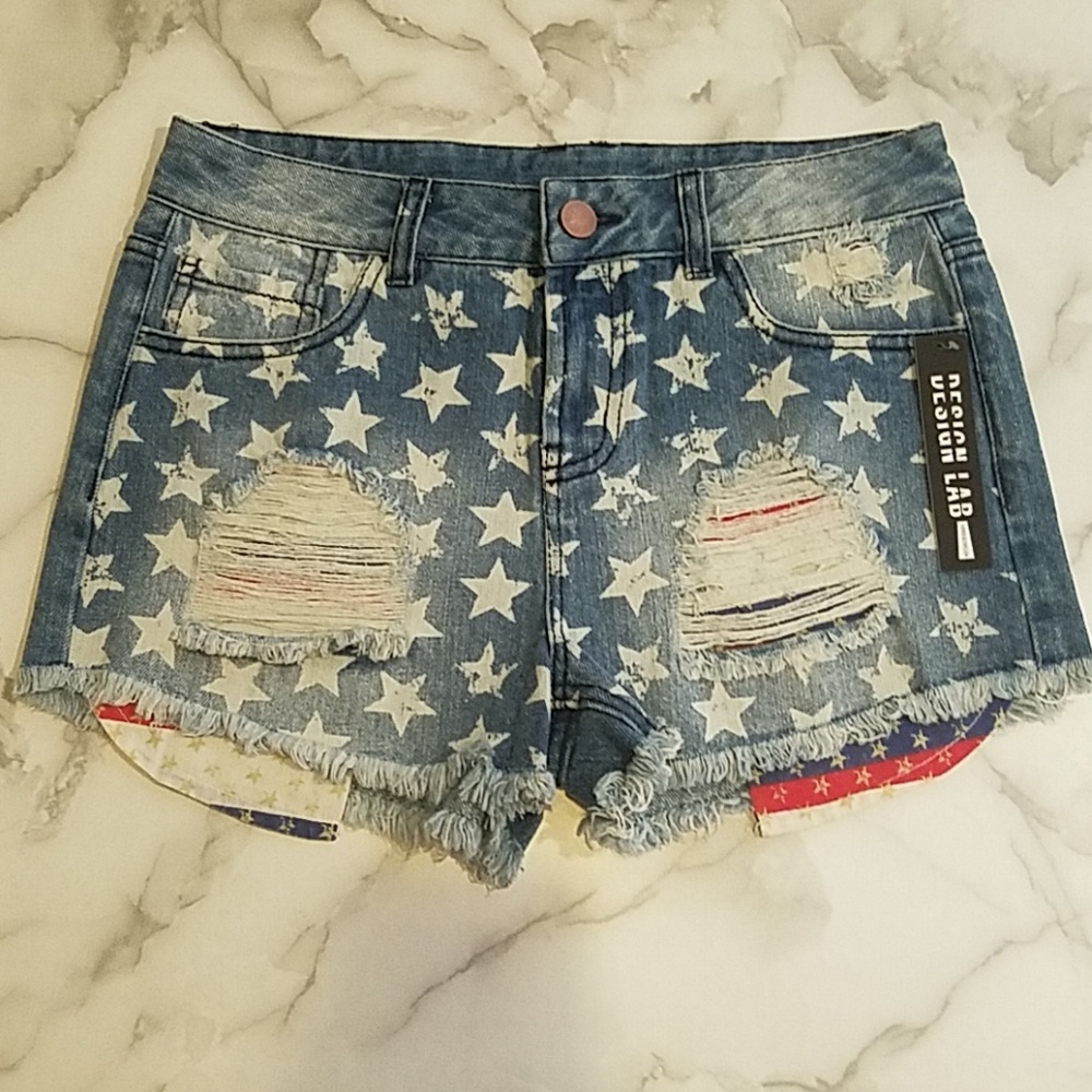 DESIGN LAB SHORTS
